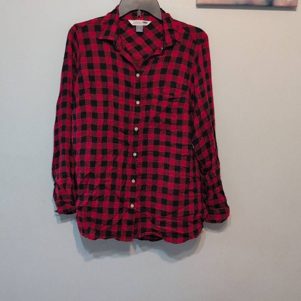 Old Navy Shirt Women's Size Medium Red Black Checkered Button Up Long Sleeve
